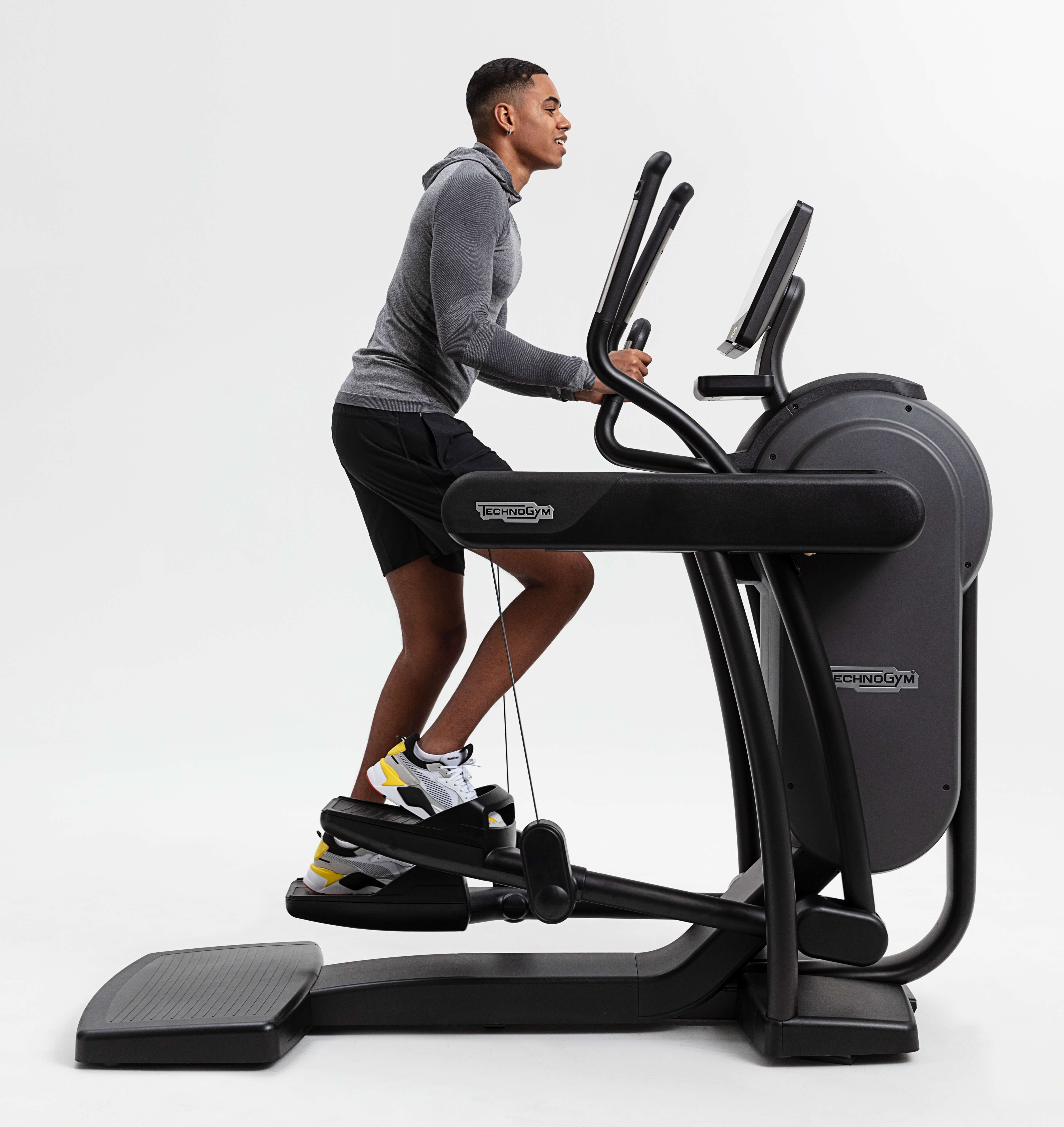 technogym-fitness-1-vario-excite-live