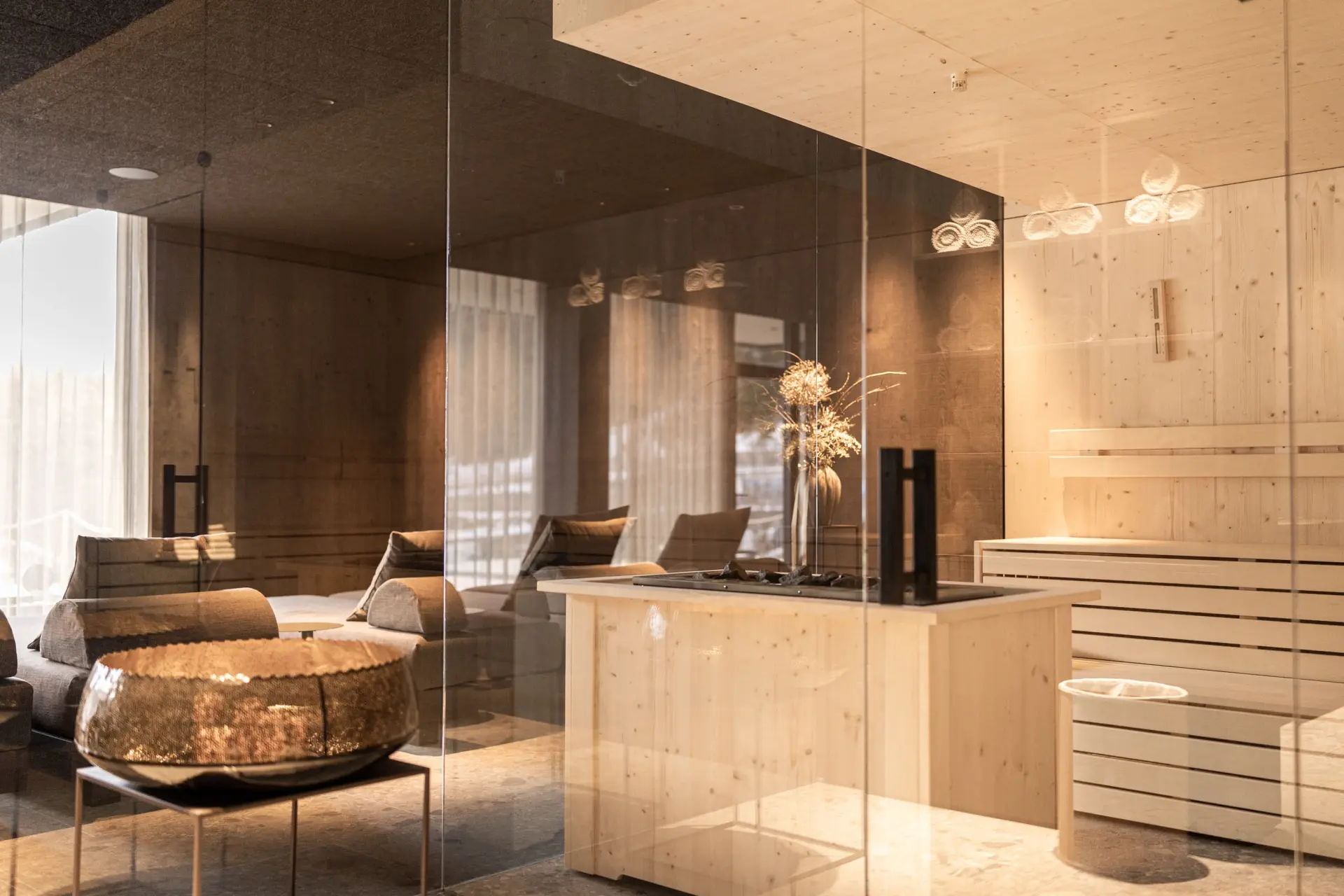 a9bd9a25-589e-4975-8494-2afd6dcb6363